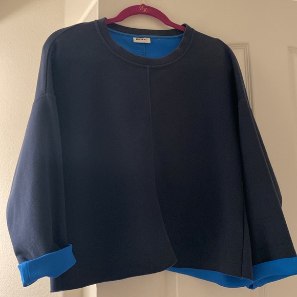 Light Pullover - Picture 3 of 3